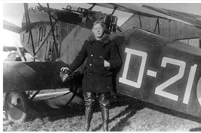 Unmodified MLD Fokker D.VII 'D-21' with pilot H. Mulder (Photo: NIMH Beeldbank)